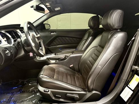 Used 2014 Ford Mustang Premium RWD image 18