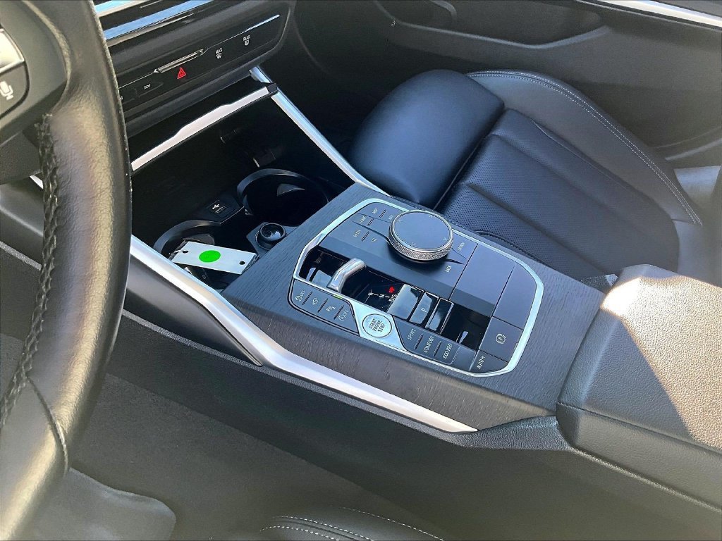 Used 2023 BMW 330i xDrive Sedan w/ Parking Assistance Package AWD/4WD image 19