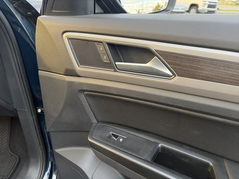 Used 2019 Volkswagen Atlas SEL image 33