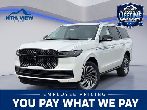 New 2026 Lincoln Navigator Reserve AWD/4WD image 1