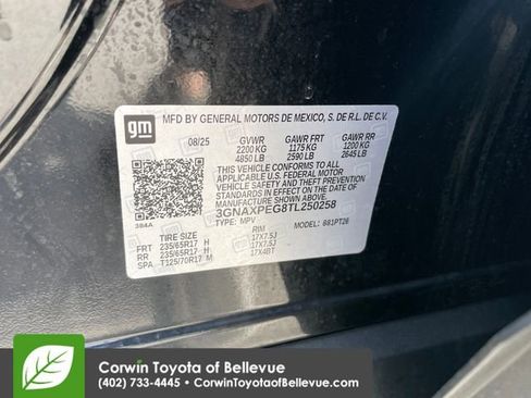 Used 2026 Chevrolet Equinox LT AWD/4WD image 24