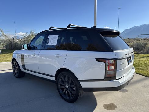 Used 2017 Land Rover Range Rover Supercharged image 3