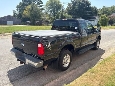 Used 2015 Ford F250 XLT w/ Camper Package AWD/4WD image 6