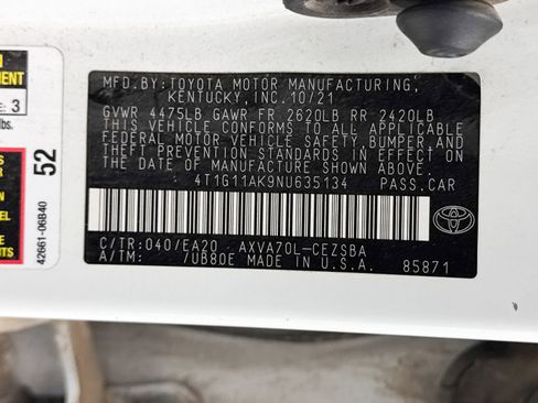 Used 2022 Toyota Camry SE FWD image 33