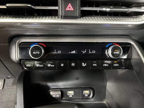 Used 2021 Kia K5 GT-Line w/ GT-Line FWD Premium Package image 21