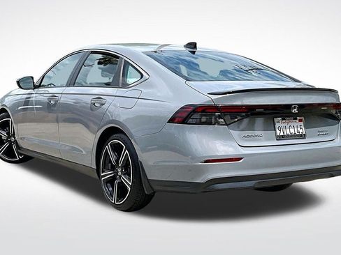 Used 2025 Honda Accord Sport image 13