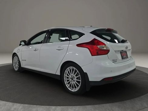 Used 2014 Ford Focus Electric Hatchback FWD image 3