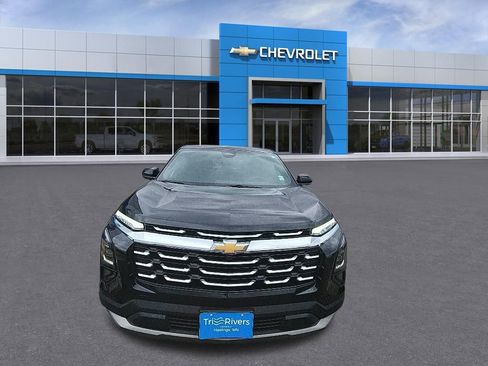 Used 2026 Chevrolet Equinox LT AWD/4WD image 8