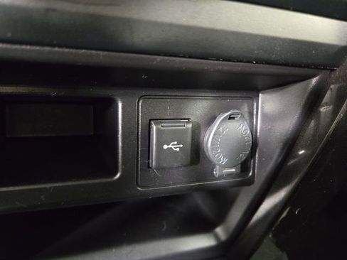 Used 2024 Toyota 4Runner TRD Off-Road Premium AWD/4WD image 26