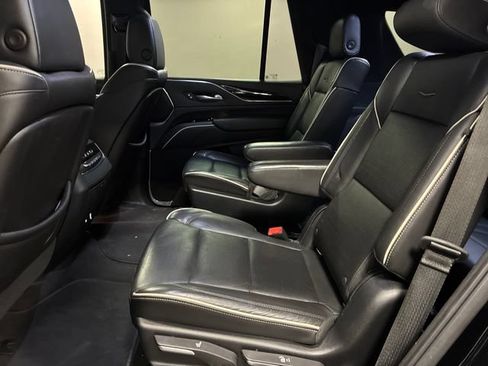 Certified 2021 Cadillac Escalade Sport AWD/4WD image 25