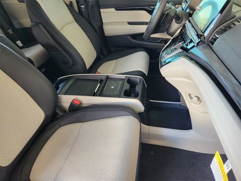 New 2026 Honda Odyssey Elite image 12