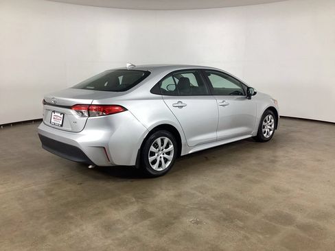 Used 2023 Toyota Corolla LE FWD image 8