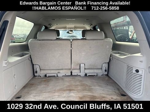 Used 2009 GMC Yukon XL SLT w/ Preferred Package AWD/4WD image 9