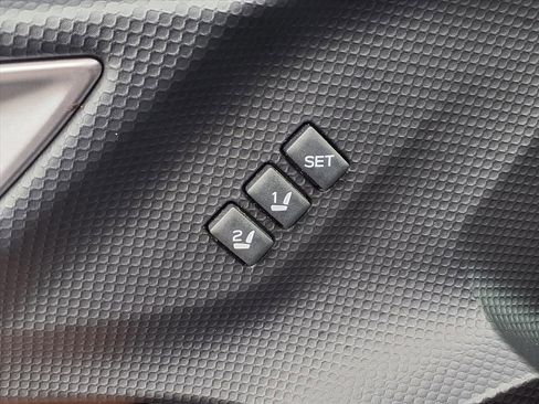 Used 2020 Subaru Forester Touring w/ Popular Package #2 image 11