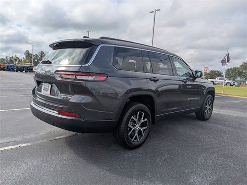 New 2025 Jeep Grand Cherokee L Limited image 3