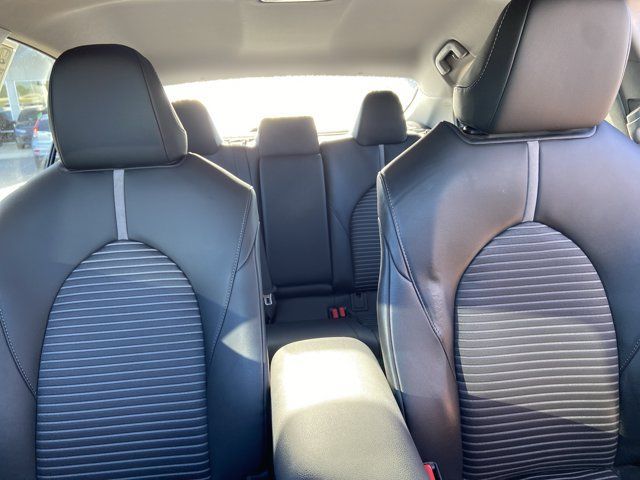Used 2024 Toyota Camry SE FWD image 19