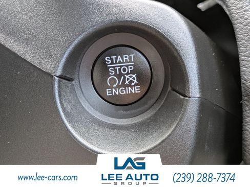 Used 2019 Jeep Compass Latitude w/ Popular Equipment Group FWD image 28