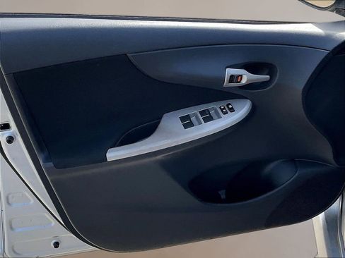 Used 2010 Toyota Corolla S FWD image 16