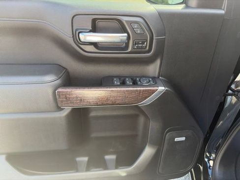 Used 2022 GMC Sierra 1500 Denali w/ Denali Reserve Package AWD/4WD image 8