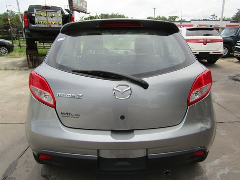 Used 2013 MAZDA MAZDA2 Touring image 3