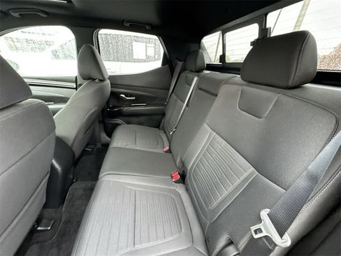 Used 2023 Hyundai Santa Cruz SEL Premium image 23