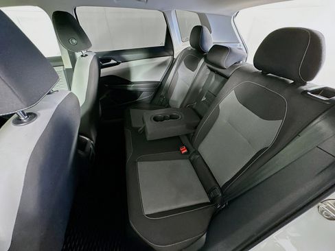 Used 2022 Volkswagen Taos S w/ IQ Drive S Package image 25