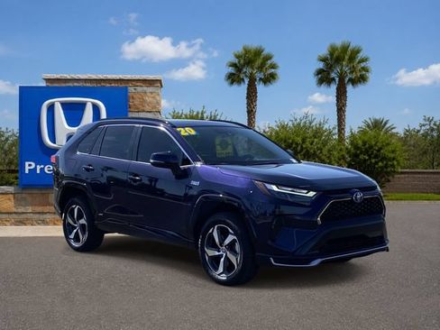 Used 2024 Toyota RAV4 SE w/ Weather & Moonroof Package AWD/4WD image 7