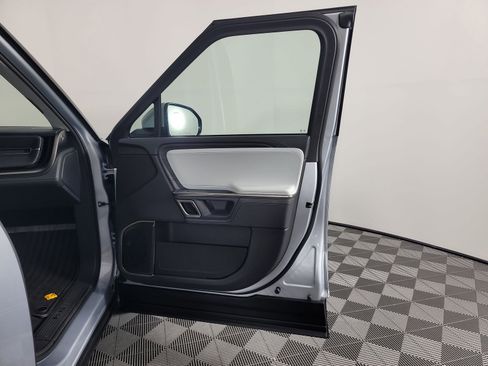 Used 2024 Rivian R1S Adventure image 18