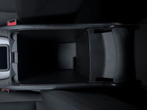 Used 2025 Chevrolet Malibu LT image 30