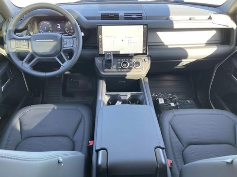 New 2026 Land Rover Defender 110 S AWD/4WD image 9
