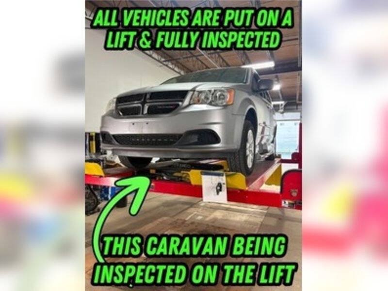 Used 2017 Dodge Grand Caravan SE w/ Power Window Group FWD image 52
