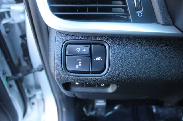 Used 2019 Kia Optima LX w/ LX 17" Wheel Package FWD image 15