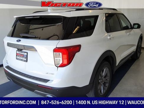 Used 2024 Ford Explorer XLT w/ Equipment Group 202A AWD/4WD image 3