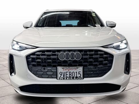 Certified 2025 Audi Q5 Premium AWD/4WD image 7