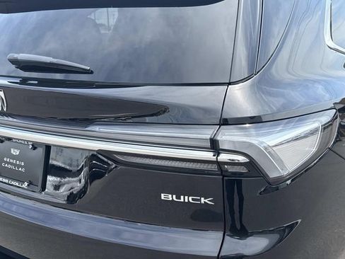Used 2026 Buick Enclave Avenir w/ Super Cruise Package AWD/4WD image 6