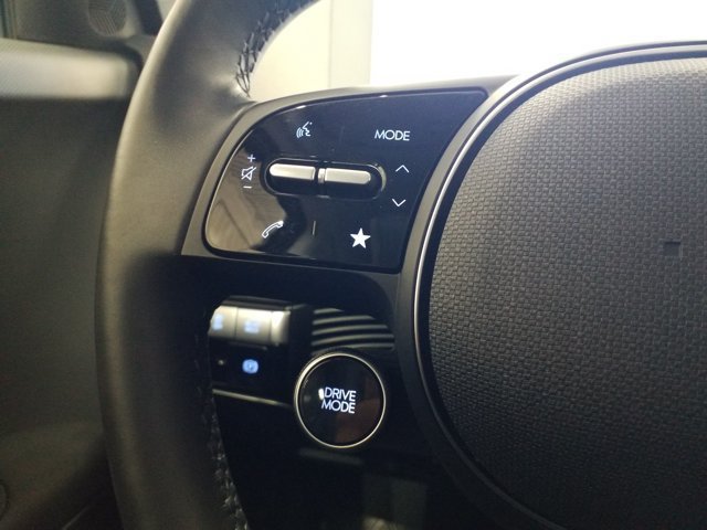 Certified 2024 Hyundai Ioniq 5 SEL RWD image 4