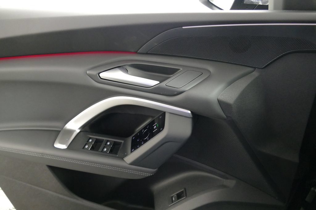 New 2026 Audi Q5 2.0T AWD/4WD image 12