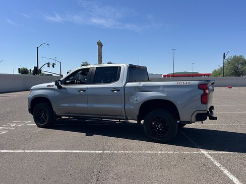 Used 2024 Chevrolet Silverado 1500 Custom Trail Boss AWD/4WD image 3