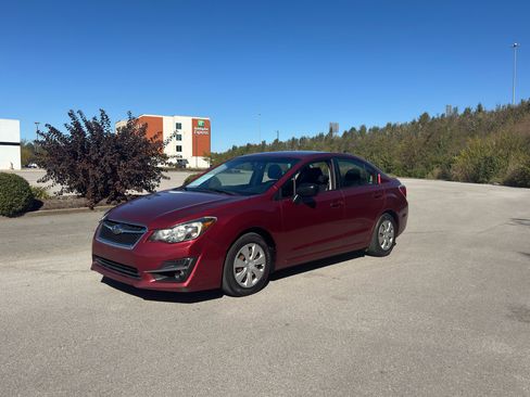 Used 2015 Subaru Impreza 2.0i image 9