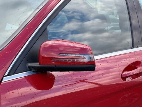 Used 2012 Mercedes-Benz C 300 4MATIC Sedan image 8