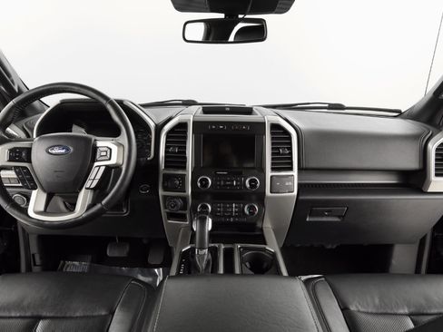 Used 2019 Ford F150 Lariat w/ Equipment Group 502A Luxury image 13