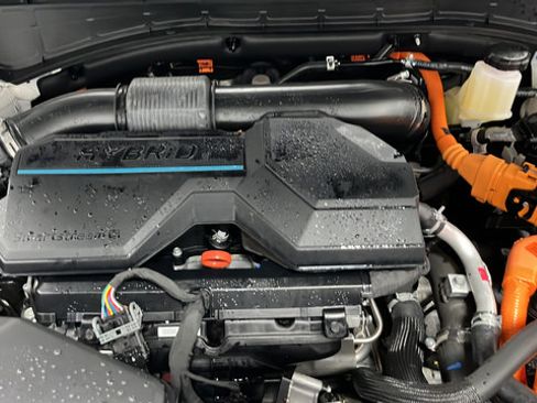 Used 2025 Hyundai Santa Fe Calligraphy AWD/4WD image 27