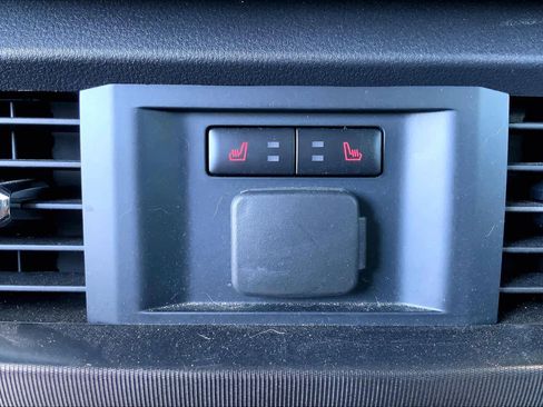 Used 2024 Ford F150 Platinum w/ Equipment Group 702A High image 34