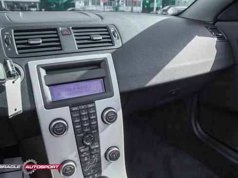 Used 2012 Volvo C70 T5 image 37