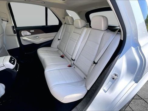 New 2026 Mercedes-Benz GLE 450 4MATIC image 13