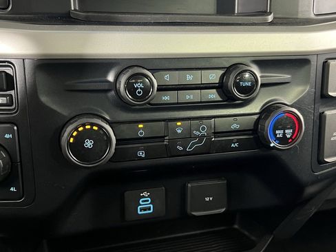 Used 2023 Ford F250 XLT w/ Snow Plow Prep Package image 21