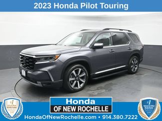 Used 2023 Honda Pilot Touring video 1