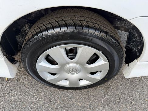 Used 2004 Toyota Corolla LE image 24