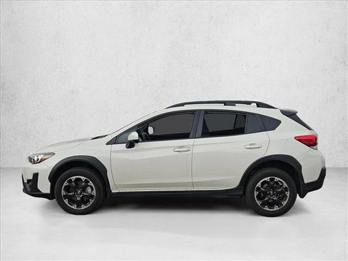 Used 2022 Subaru Crosstrek 2.0i Premium w/ Popular Package #4 image 8