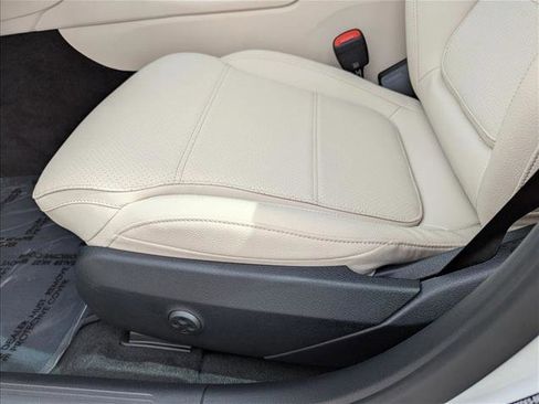 New 2026 Mercedes-Benz C 300 Sedan image 4